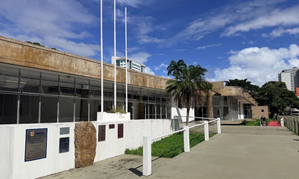 Café Artístico Cultural reúne literatura, música, dança, teatro e artes plásticas